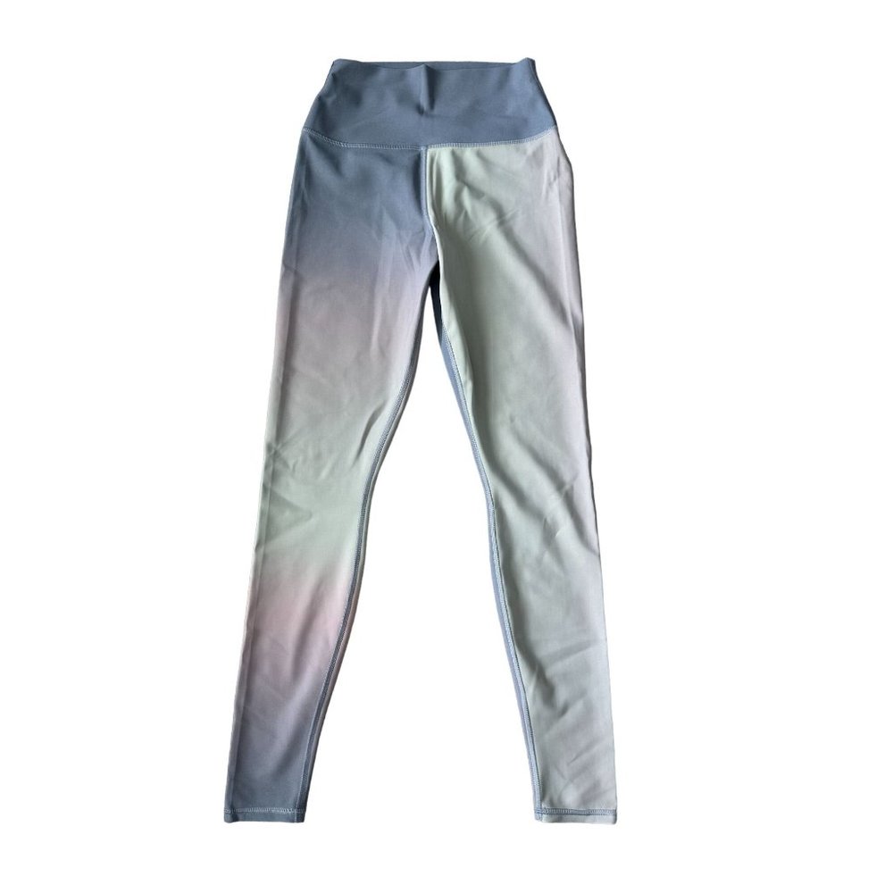 ALO Yoga Ombre Pastel High-Waist Leggings in Blue and Cream